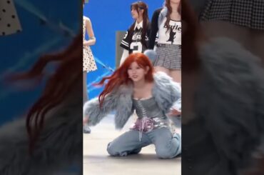 なにしてるのリクちゃん笑笑 #NiziU #リク#RIKU