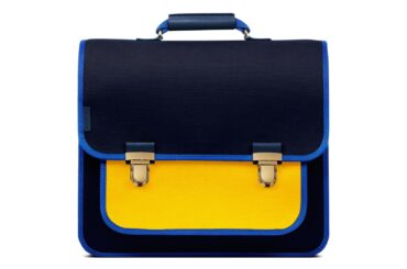 リュニフォーム”スクールバッグ”に新色登場、上品×大胆コンビネーション - ファッションプレス