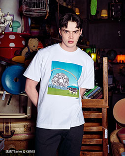 画像ギャラリー No.008のサムネイル画像 / ファッションブランド「CUNE」がゲーム「ことばのパズルもじぴったん」「塊魂」とコラボ。ポップなデザインのTシャツやパーカーを展開