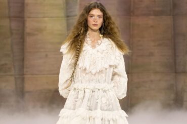 クロエ(Chloé) 2026年冬ウィメンズコレクション - ファッションプレス