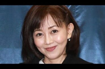 「高校生にしか見えない…😳 56歳・浅香唯の“奇跡の若返り”が話題！」#80年代アイドル#奇跡の56歳#若返りグラビア