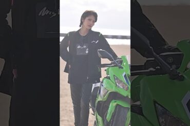 若月佑美さんがカタログモデルに！ #着るカワサキ