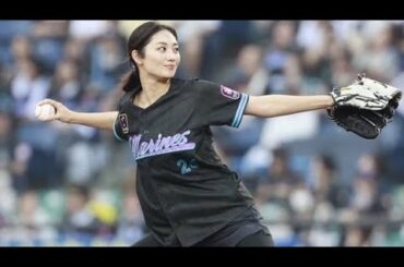 ⚾🎀💖✨女優・奥山かずさ、憧れのZOZOマリン始球式で魅了！ポニテ＆ショーパン姿に歓声も、緊張でワンバウンド投球