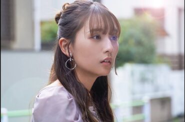 【至高の26歳】浅川梨奈、現在の姿に「一同驚愕」。圧倒的な垢抜け美と、都会的な品格に全世代の女性が震える！