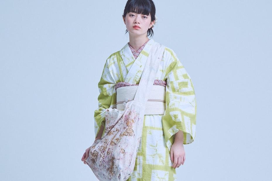 キモノアーチ2026年春夏ゆかた、オーロラグラデカラーやデニム風の“羽織れる”和服 – ファッションプレス キモノアーチ2026年春夏ゆかた、オーロラグラデカラーやデニム風の“羽織れる”和服 - ファッションプレス