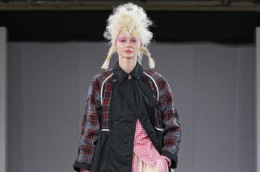 タオ 2026-27年秋冬ウィメンズコレクション、「丸」から生み出す服 - ファッションプレス