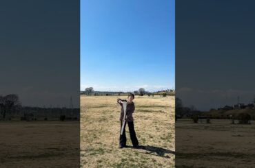 ｢踊る！さんま御殿！！｣観てくださった皆さんありがとうございました！さんまさんにお会い出来てすごく嬉しかったです✨️久しぶりにライフルのトス投げてみました😆#東村芽依 #カラーガード #さんま御殿