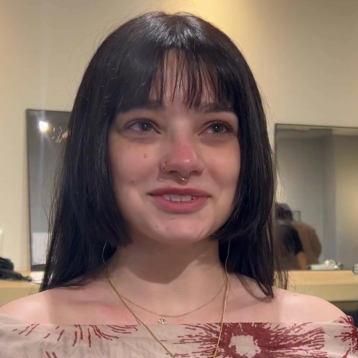 「可愛すぎ!!」ワンパターンなメイクに悩む女性がプロのヘアメイクで大胆イメチェン! 「かわい~!」と絶賛の声 | LIMO | くらしとお金の経済メディア 「可愛すぎ!!」ワンパターンなメイクに悩む女性がプロのヘアメイクで大胆イメチェン! 「かわい~!」と絶賛の声 | LIMO | くらしとお金の経済メディア