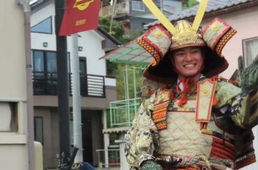 義経まつり　中山優馬さんと優希美青さん