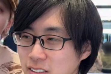 「メガネとスーツに合う髪型にしたい」もうすぐ社会人になる男性がプロにお任せで大胆イメチェン！仕上がりに「かっこいい」「大変お似合い」と大反響 「一生、美しく」を戦略にする。内閣府データから紐解く、2026年の資産形成とウェルビーイングも解説 | LIMO | くらしとお金の経済メディア