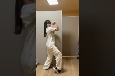 251126 アンジュルム 松本わかな、伊勢鈴蘭 「リハーサルの合間に #隙アモ 💃」　#アンジュルム #angerme #松本わかな #盛れミアモーレ #松本ぷりっつ #アンジュルムの日常