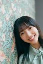 日向坂46・四期生のグラビアを毎日ひとりずつ公開していく「四期生のぽかぽか写真館」。10人目は兵庫県出身の18歳、小西夏菜実 - 画像一覧（1/2）