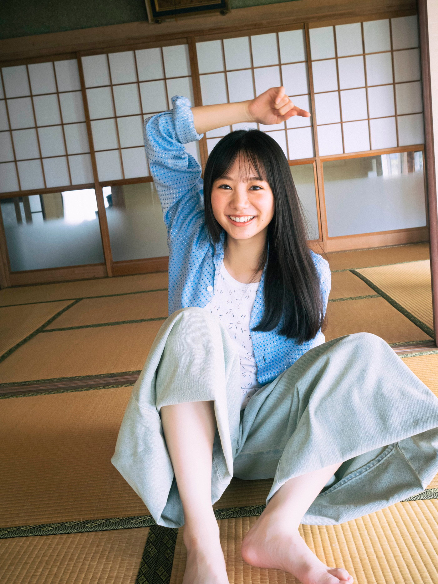 乃木坂46と紡ぐ、美しい夏のショートストーリー！『B.L.T.9月号』に川﨑桜、小川彩、林瑠奈が登場 - 画像一覧（12/28）