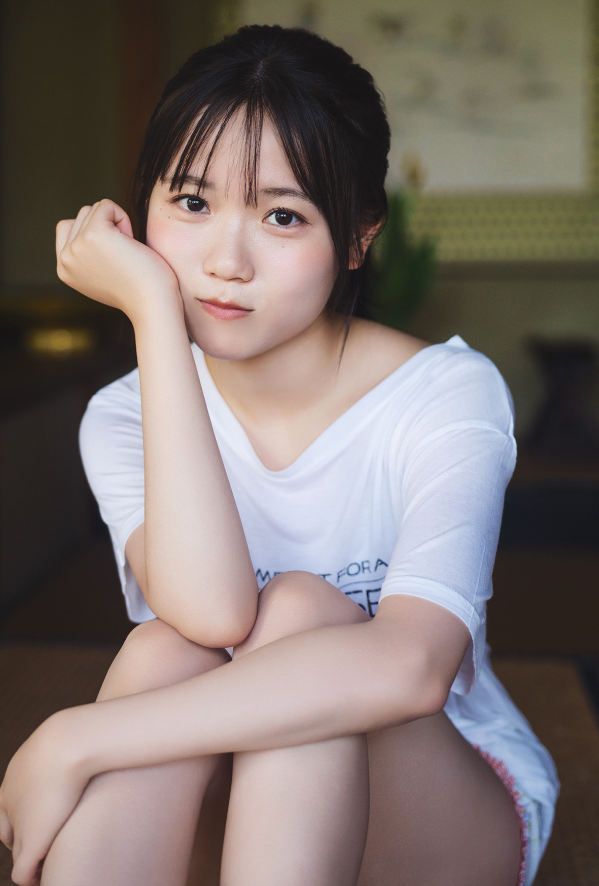 日向坂46小坂菜緒「“戦友”ですね」新曲で一緒にWセンターを務める金村美玖との関係性を語る - 画像一覧（16/17）