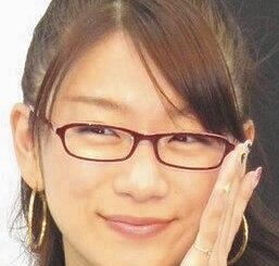 「おおぅ…」 元祖メガネっ娘アイドル、『めがねメイド』姿が好評 「うわーやりすぎ」「萌え」（中日スポーツ） - Yahoo!ニュース