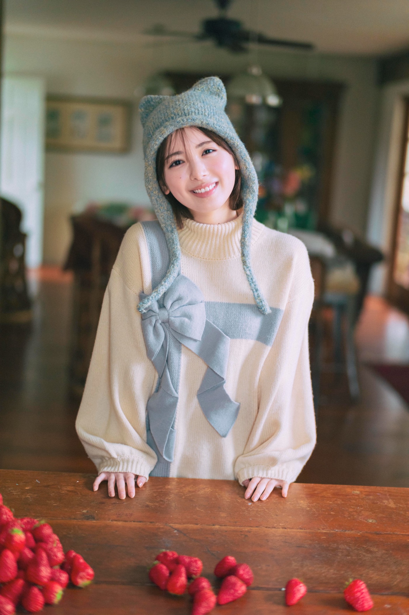 乃木坂46筒井あやめ“愛”をテーマに『B.L.T.』表紙＆巻頭登場！ボブヘア初グラビア披露 - 画像一覧（8/8）