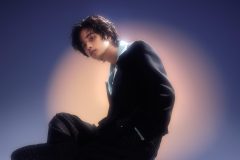 jo0ji（ジョージ）とは何者か？原点の曲「不屈に花」歌詞考察に『呪術廻戦』EDで話題の「よあけのうた」聴きどころまで徹底解説