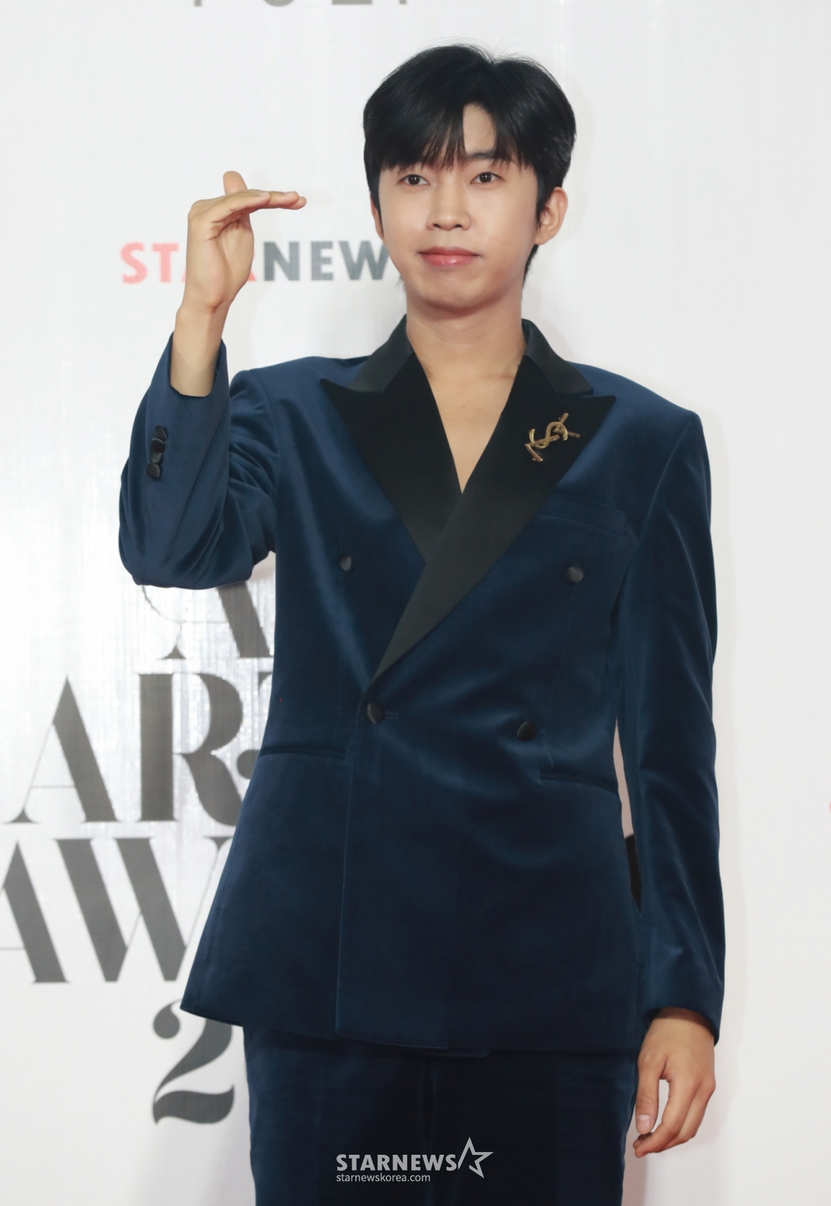 「毎週レジェンド」イム・ヨング、アイドルチャート評価ランキングで259週連続1位 | STARNEWS