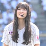 豪快足上げ→キラキラ笑顔が「眩しい」　18歳美女にうっとり「ビジュ極まってる」 | Full-Count