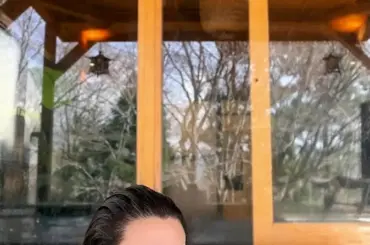 氷川きよし「久しぶりに」美肌の秘訣？源泉掛け流しでほっこり「心身ともにパワーチャージフルMAX」 - スポニチ Sponichi Annex 芸能