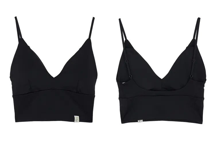 カップ付きキャミ黒