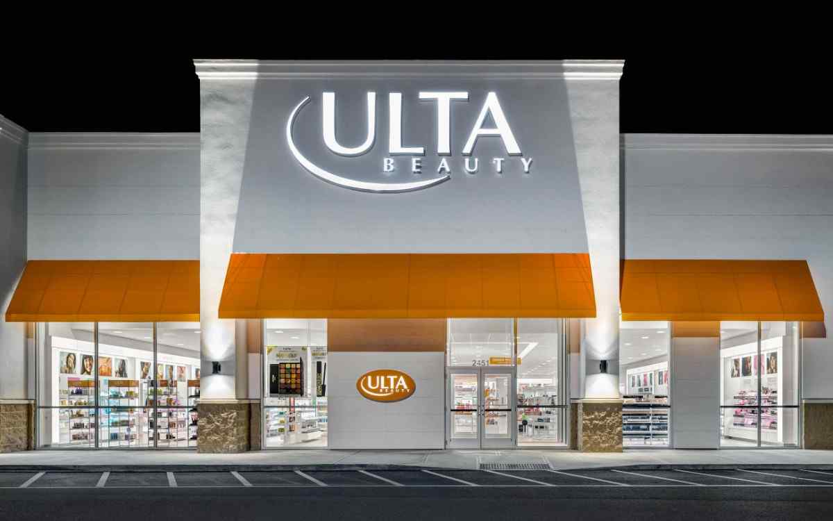 ULTAの株価