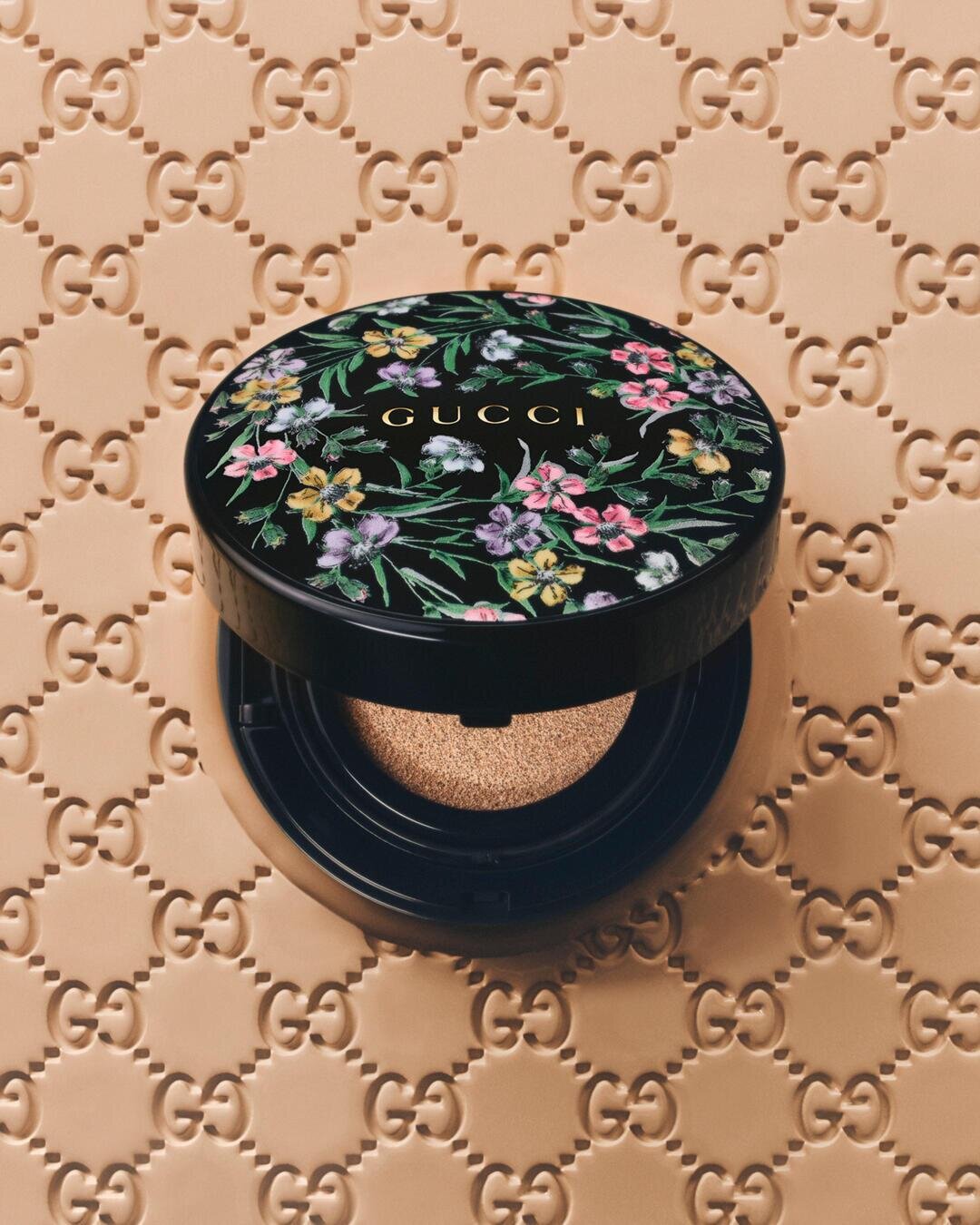 「グッチ エテルニテ ドゥ ボーテ クッション ファンデーション」SPF35 PA++++ 全6色 各11,110円