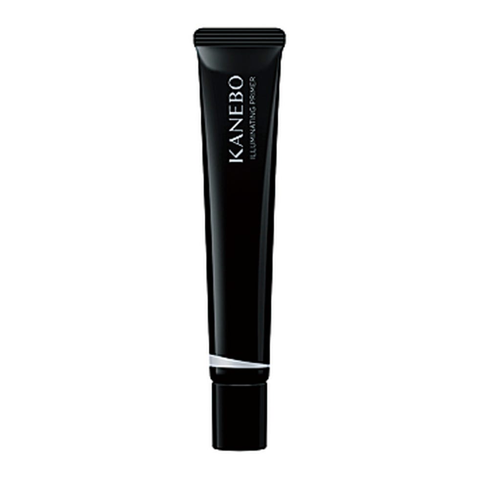 black tube of illuminating primer