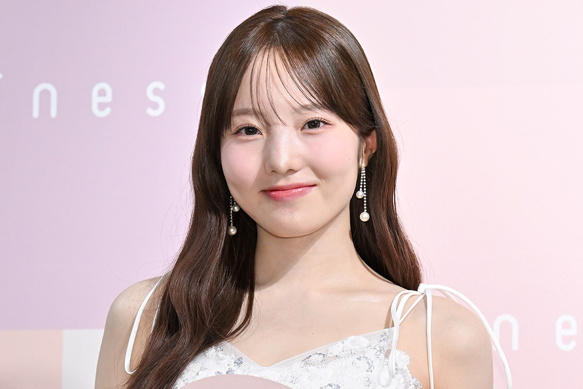 本田真凜が大胆背中見せ 振り向きショットに「透明感えぐ」「プリンセス」とファン絶賛 | ENCOUNT 本田真凜が大胆背中見せ 振り向きショットに「透明感えぐ」「プリンセス」とファン絶賛 | ENCOUNT