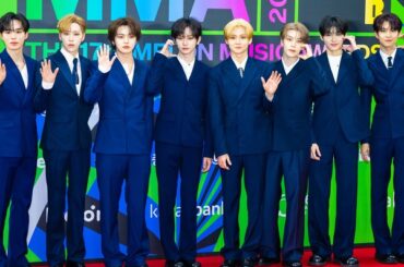 パリが注目！“大型新人”ALPHA DRIVE ONE、ファッションウィーク初出席で存在感…現地ファン殺到 | RBB TODAY