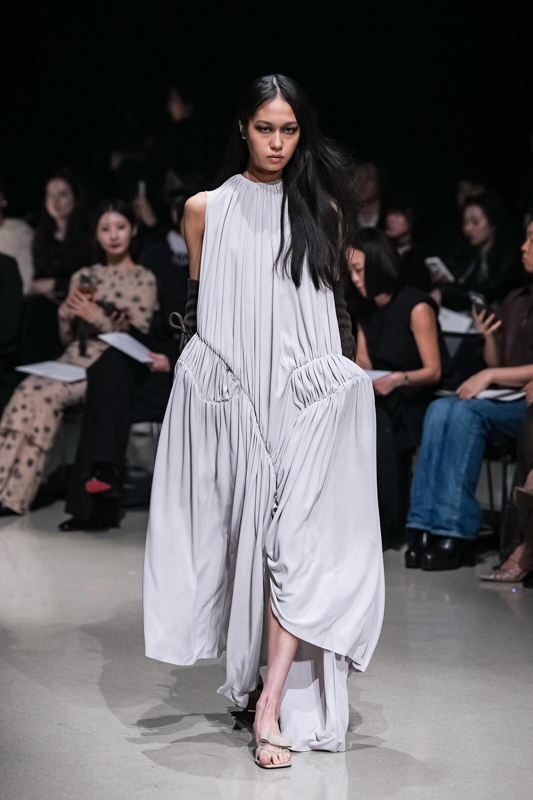 アランポール 2026-27年秋冬コレクション - バレエのエッセンスを織り交ぜて｜写真1