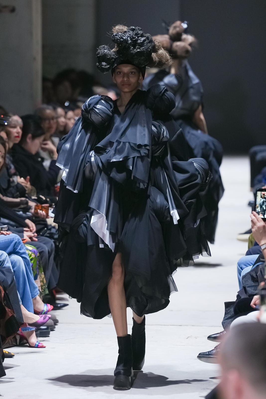 コム デ ギャルソン(COMME des GARÇONS) 黒｜写真43