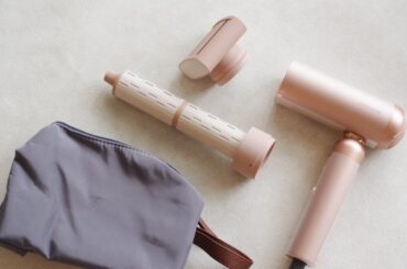 【2026年最新ドライヤー】多彩なスタイリングを実現！コンパクトで高機能な「DREAME Pocket Uni」 | 特集 | ビューティー ＆ ヘア