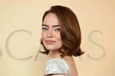 アカデミー賞2026メイク速報！トレンドの「ぼかしリップ」の作り方とセレブの最新ルック | Vogue Japan