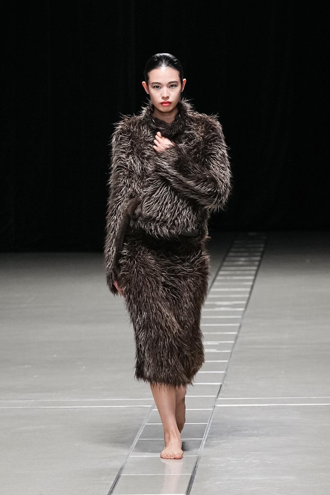 カカン 26-27年秋コレクション - 野生の気配を纏うニット｜写真6