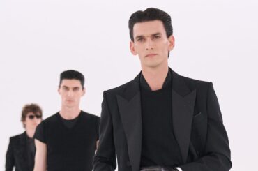 トム フォード、パリ・ファッションウィークで最新コレクションを発表。注目は初登場のデニム【2026-27年秋冬コレクション】 | GQ JAPAN