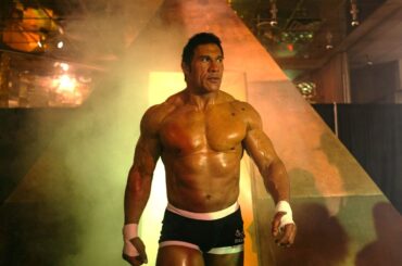 カズ・ヒロが語る『スマッシング・マシーン』特殊メイクの舞台裏──「役者によって汗の成分が違う」 | Vogue Japan