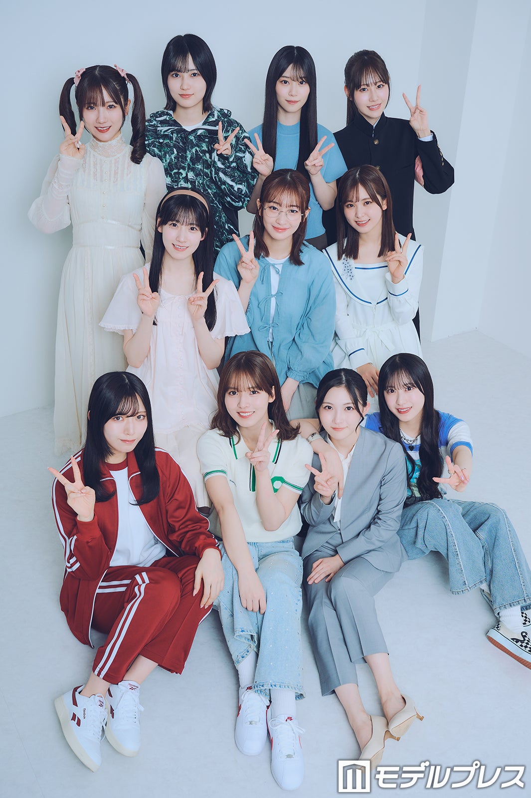 櫻坂46三期生11人がそれぞれ語った「いま叶えたいこと」ドラマ「路地裏ホテル」インタビュー – モデルプレス