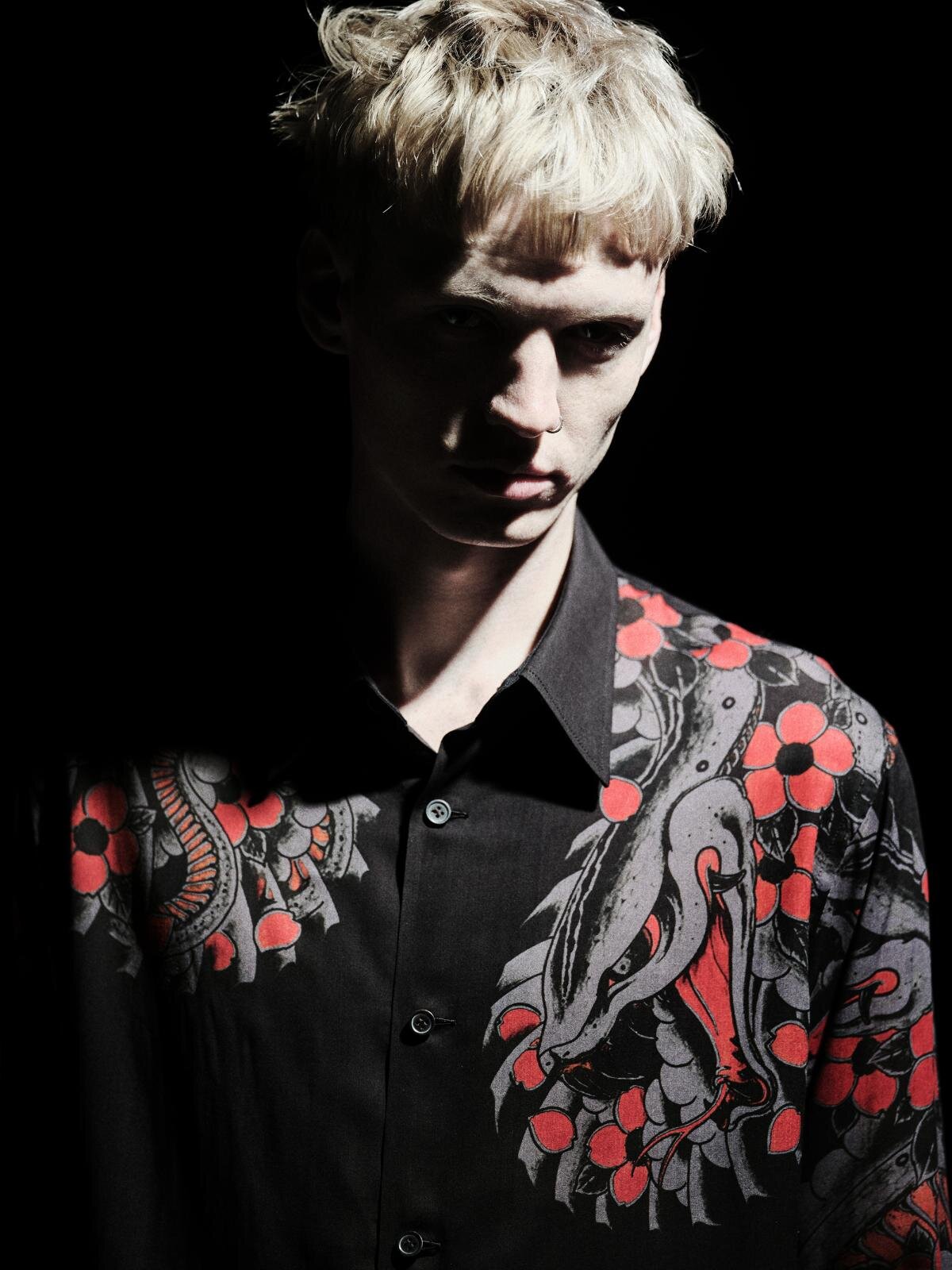 蛇神獣シャツ 77,000円