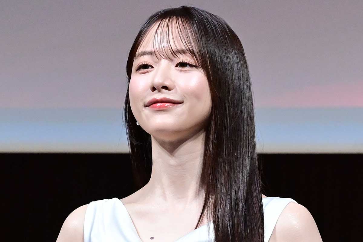 肩出しアップで「ビジュ爆発」 ファッション誌登場の森香澄に「こんなん反則」「可愛いすぎやん」 | ENCOUNT 肩出しアップで「ビジュ爆発」 ファッション誌登場の森香澄に「こんなん反則」「可愛いすぎやん」 | ENCOUNT