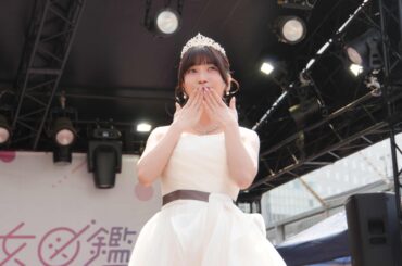 モデルライバー・蒼月湊、美肌際立つ純白ドレスで会場を魅了。【美少女図鑑DAY 2025】 – ライブタイムズ