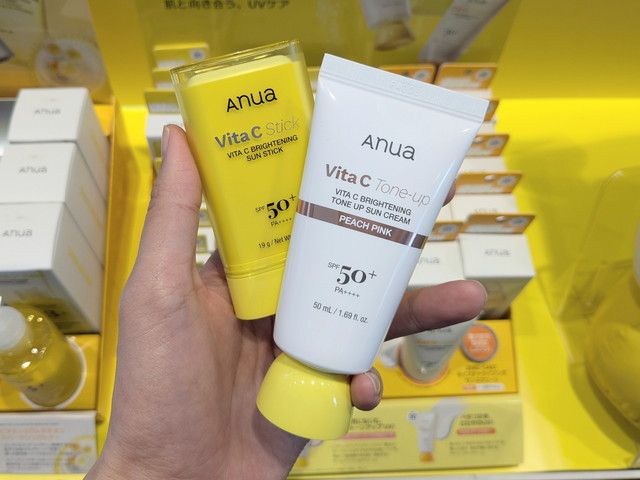 Anua ビタCトーンアップサンクリーム UVスティック