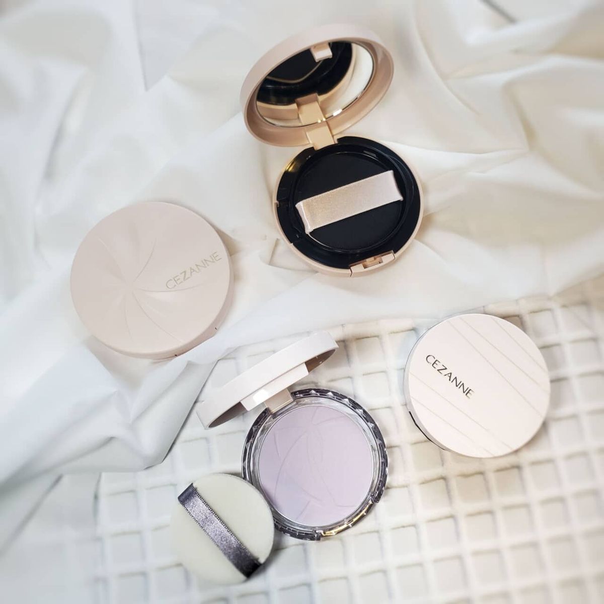 厚塗りしないのに毛穴消える?大人肌が整うセザンヌ新作“薄膜ベースメイク”が優秀 | TRILL【トリル】 厚塗りしないのに毛穴消える?大人肌が整うセザンヌ新作“薄膜ベースメイク”が優秀 | TRILL【トリル】