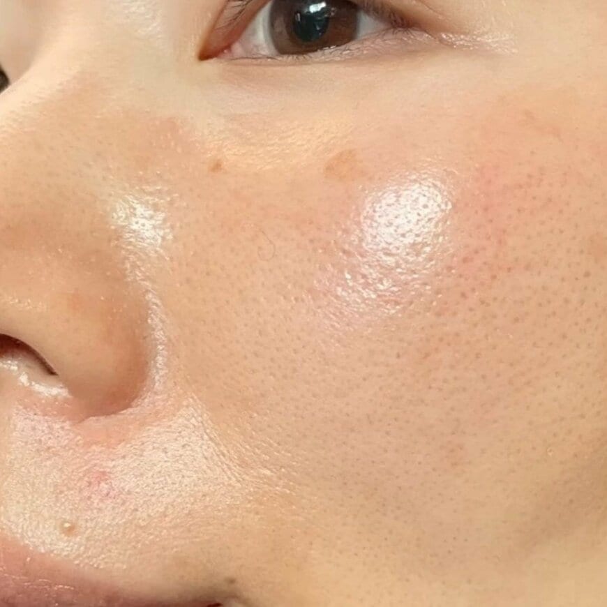 「めちゃくちゃ気になってました！」皮脂多め40代がセザンヌの“フェイスパウダー”を徹底レビュー！大人の毛穴を綺麗にカバー