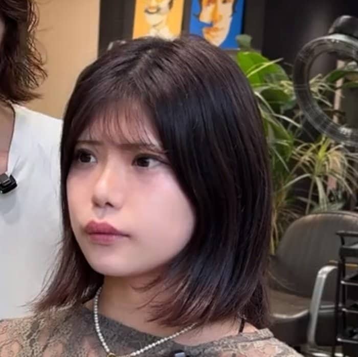 【大変身】癖毛と毛量に悩む女性がウェットパーマで大胆イメチェン！「めちゃくちゃいい感じ」と笑顔溢れる