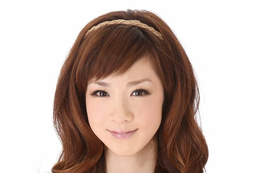 48歳 ほしのあき すっぴん公開！「プルンプルン」「綺麗すぎ」「美ちい」の声 夫は13歳年下のイケメンジョッキー・三浦皇成