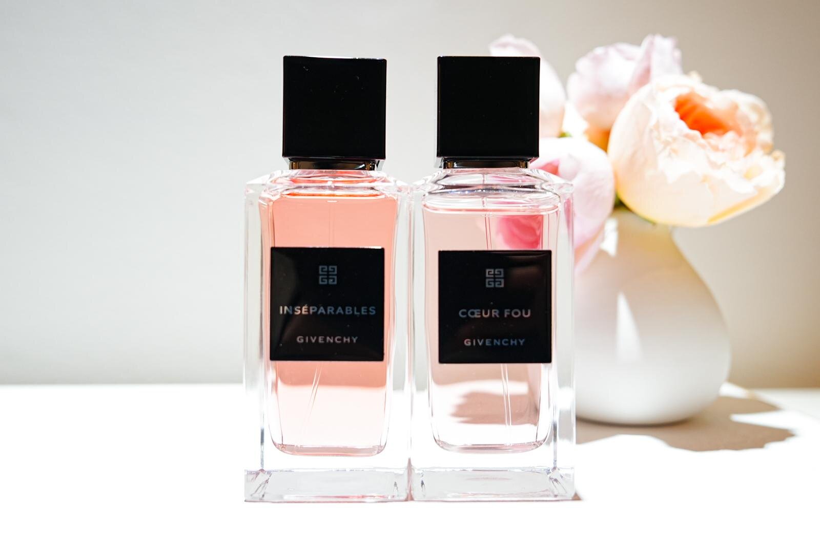 (左から)「ド ジバンシイ アンセパラブル」100mL 41,800円＜新製品＞、「ド ジバンシイ キュール フゥ」200mL 59,400円＜新製品＞