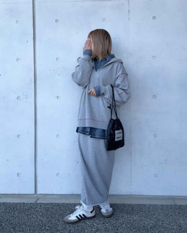 パンツよりこっちかも！【しまむら】大人が今 → 春にマネしたい♡「スウェットスカートコーデ」