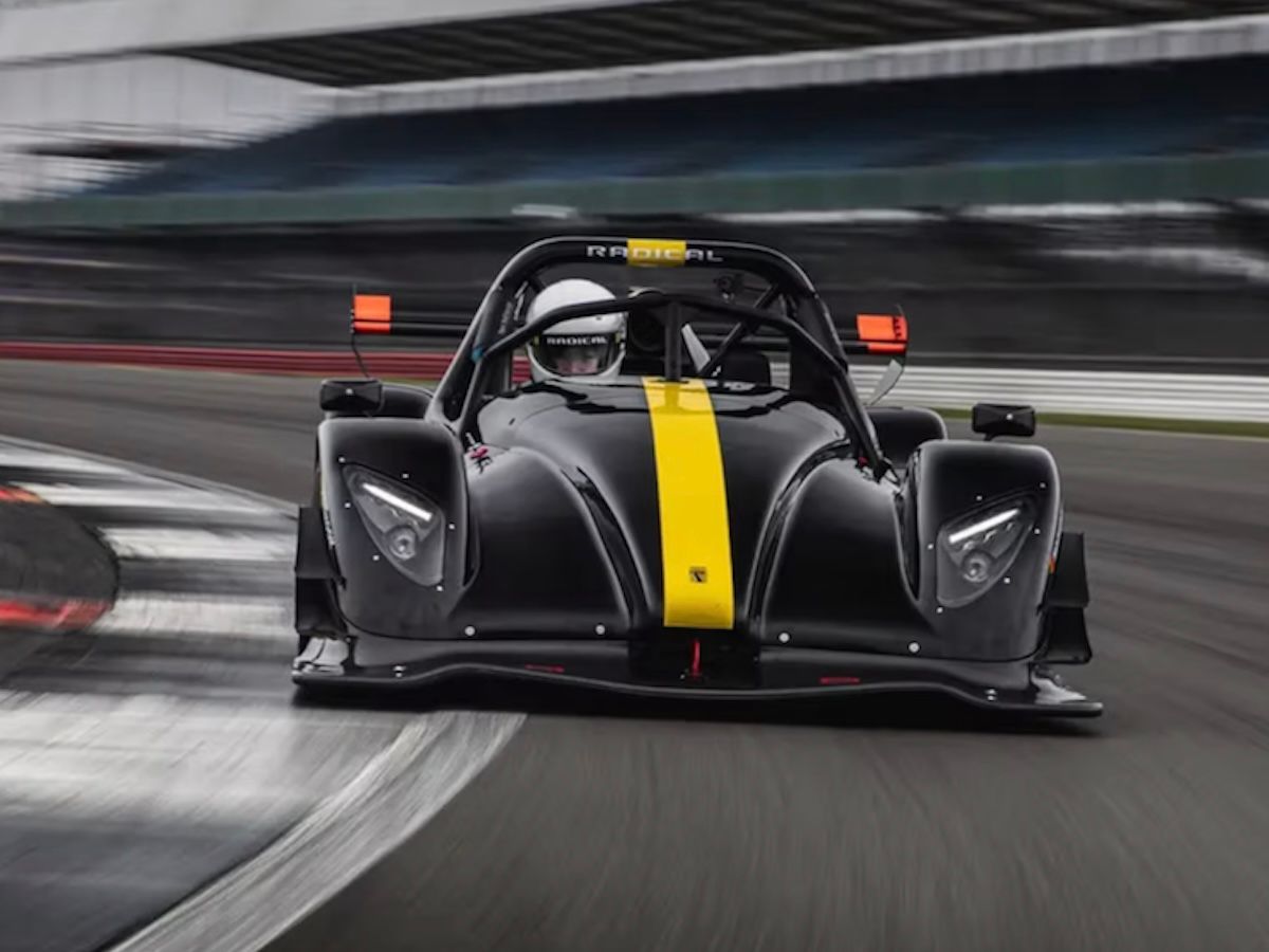 世界で最も売れているレーシング・カーが日本市場で販売開始!【限定10台】ワンメイク競技参戦スペック&装備を盛り込んだ「ラディカルSR3 XXR」 | ENGINE (エンジン) |クルマ、時計、ファッション、人生を楽しむ大人のライフスタイルメディア 世界で最も売れているレーシング・カーが日本市場で販売開始!【限定10台】ワンメイク競技参戦スペック&装備を盛り込んだ「ラディカルSR3 XXR」 | ENGINE (エンジン) |クルマ、時計、ファッション、人生を楽しむ大人のライフスタイルメディア