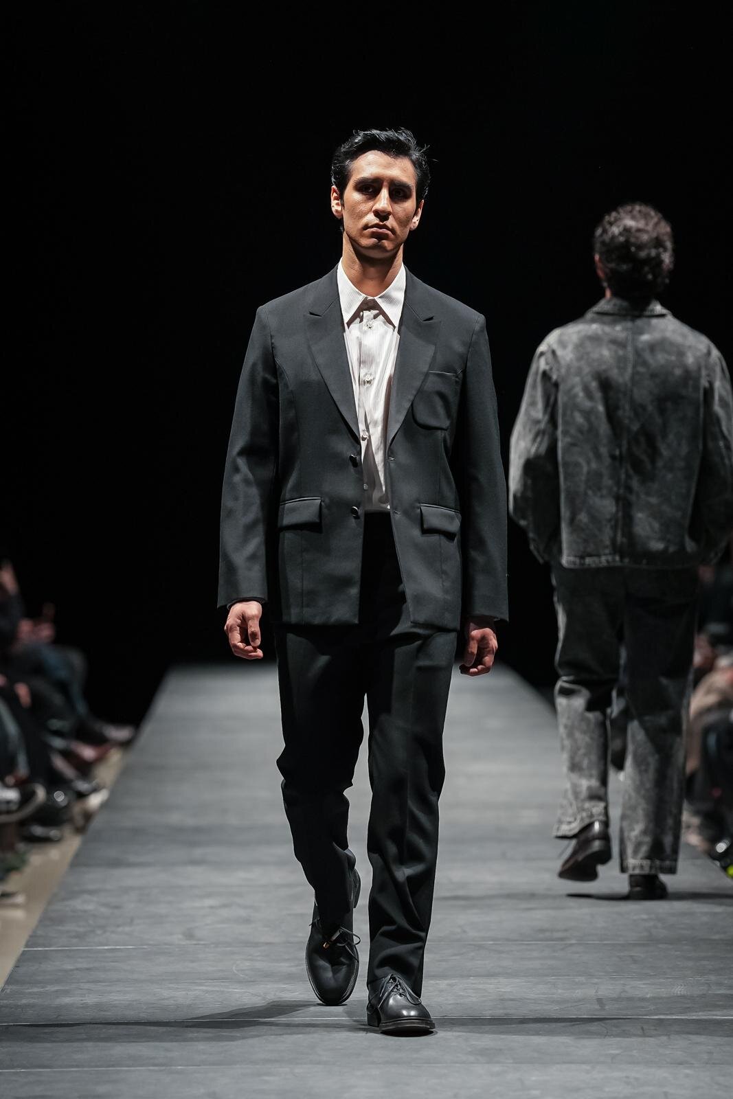 マツフジ 2026-27年秋冬コレクション - 社会を生き抜く人々の静かな強さと美しさ｜写真19